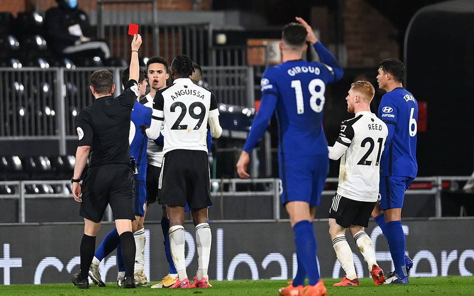 幸福甜蜜，高准翼爱人社媒分享婚纱照拍摄花絮