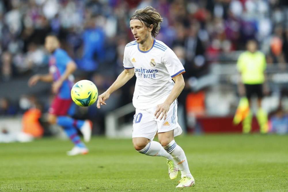 凯尔特人连续两场获胜，进攻体系稳定