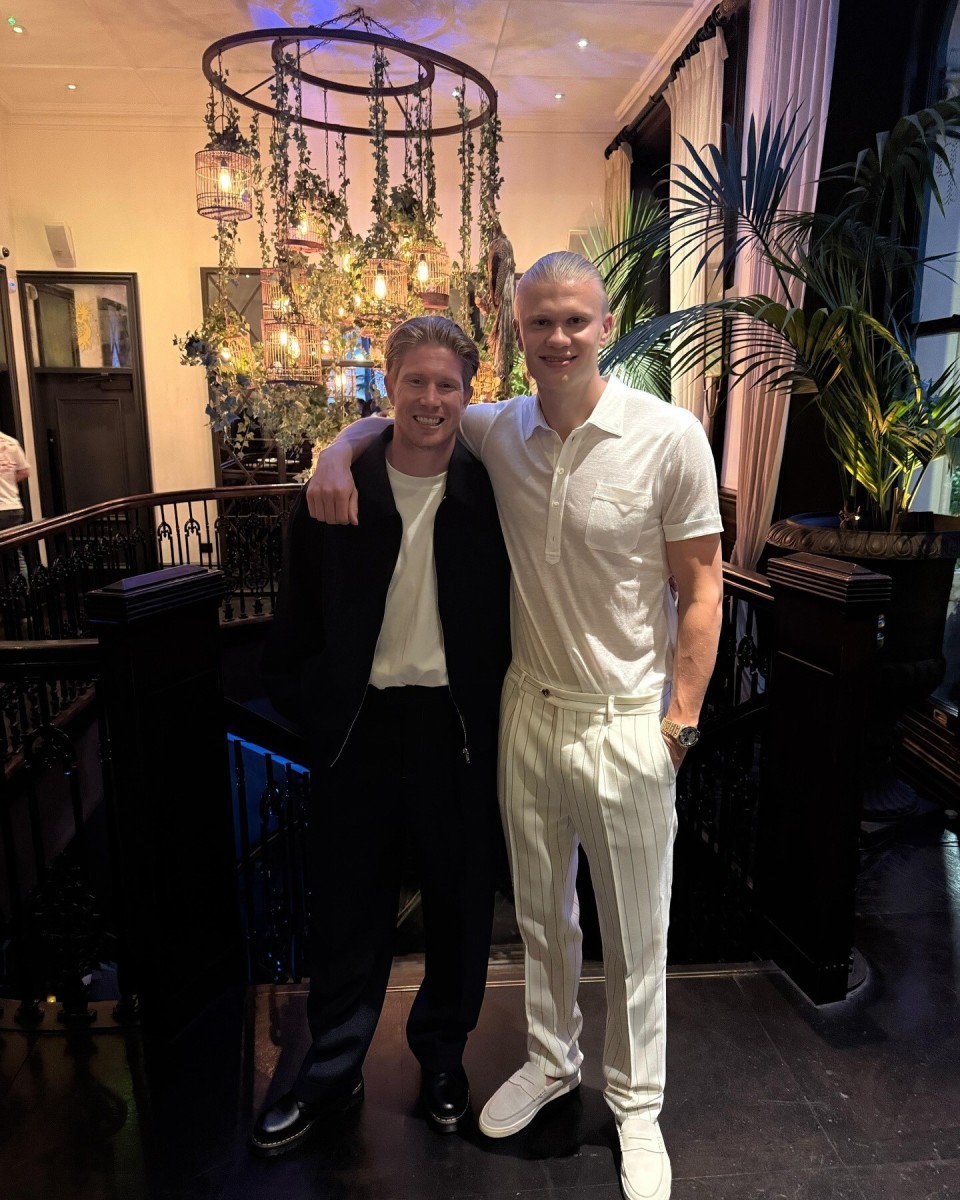 国脚连续助攻，带动全队节奏